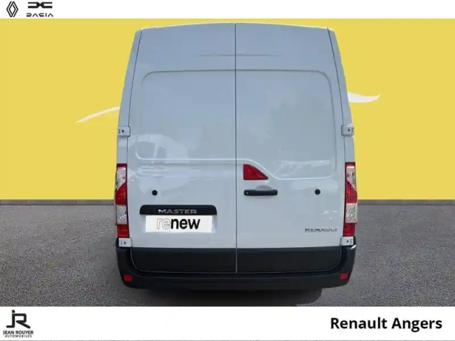 Renault Master fg f3500 l2h2 2.3 blue dci 135ch confort - 21690? ht — photo 4