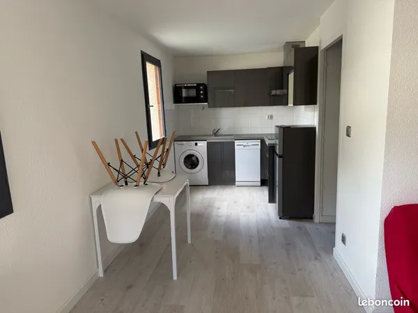 Appartement Location Viuz-en-Sallaz 1p 30m² 780€