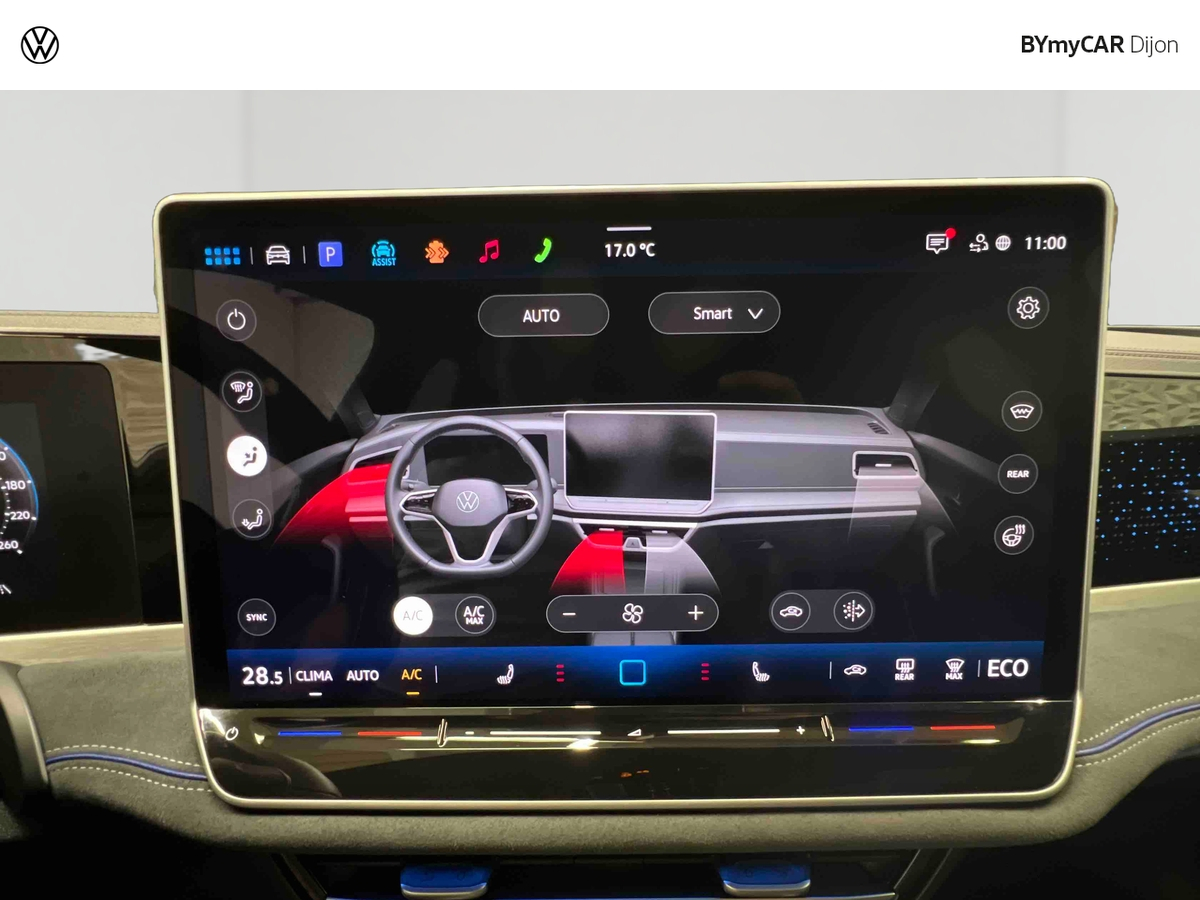 Volkswagen Passat 1.5 eHybrid 272 DSG6 — photo 21