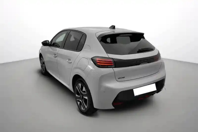 Peugeot 208 100 s&amp;s bvm6 — photo 4