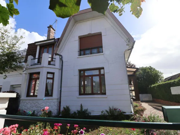 Maison 5 pièces 181 m²