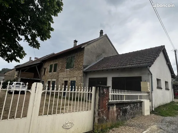 Vente | Maison en pierre | 5p | 3ch | 130 m² | Crémieu