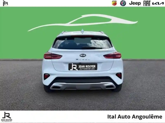 Kia Xceed 1.0 t-gdi 120ch active my22 — photo 5