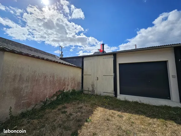Parking/box 25 m² Grandcamp-Maisy