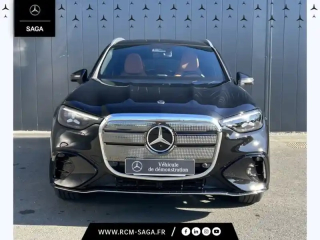 Mercedes Glc suv 400 4m avec technologie eq amg line — photo 45