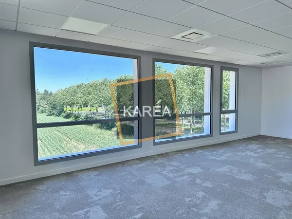 Local professionnel 62 m²