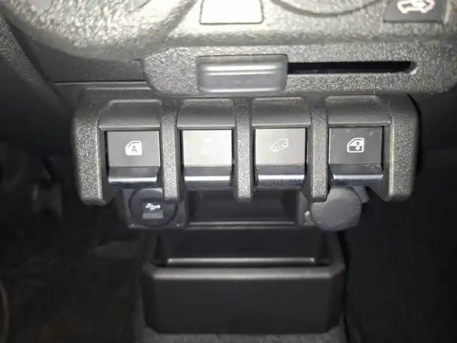 Suzuki Jimny 1.5 vvt 2 places — photo 23
