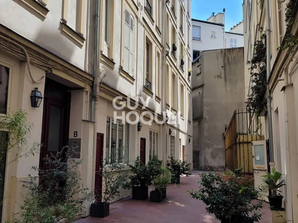 3 Pièces 48 m² rénové en RDC - Rue Victor Massé 75009