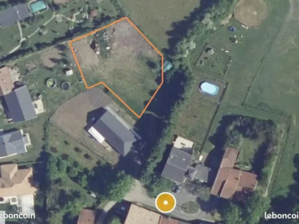Terrain constructible - 1802 m² - BAISSE DE PRIX