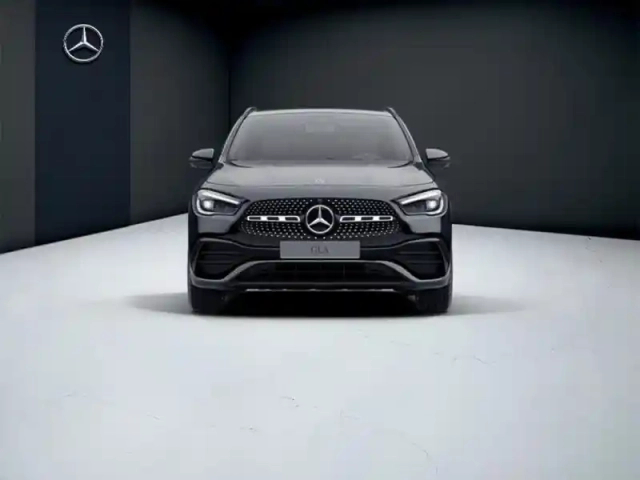 Mercedes Gla 250 e amg line — photo 8