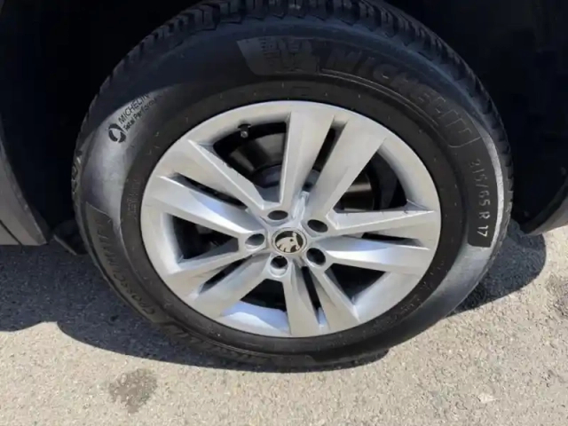 Skoda Kodiaq 1.5 tsi 150ch act business dsg7 5 places — photo 4