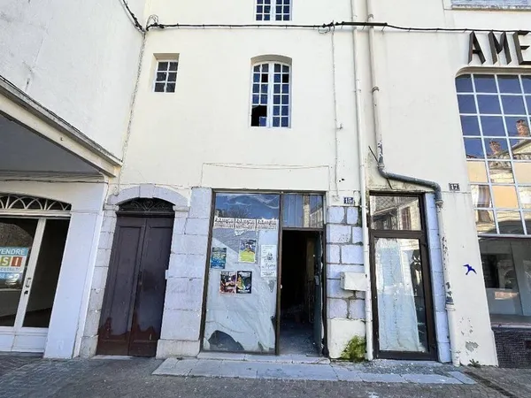 Local 400 m²