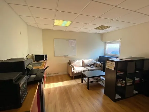 Bureau 23 m²