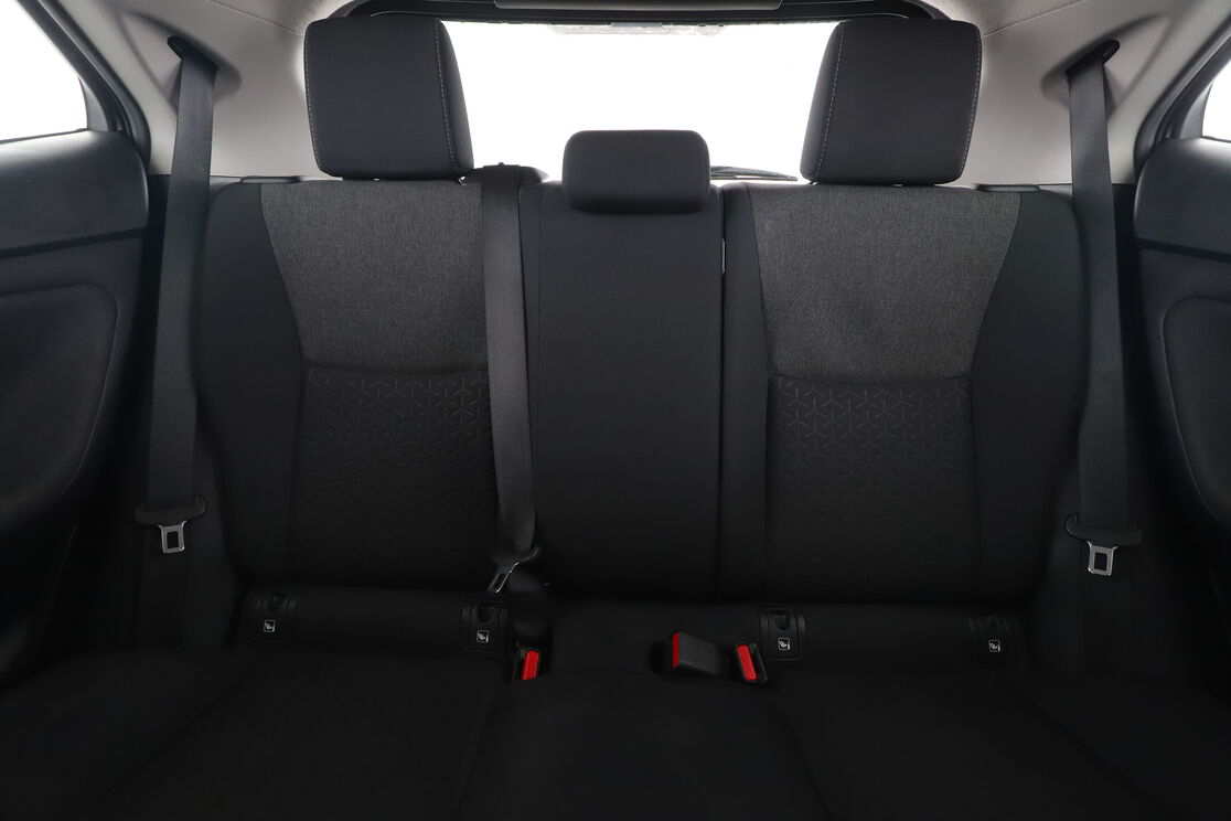 Toyota Yaris Cross 1.5 Hybride AWD-i Dynamic Business — photo 14