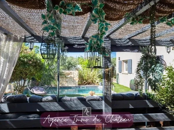 Villa 7 pièces 190 m²