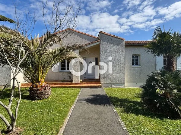 Maison 4 pièces 138 m²