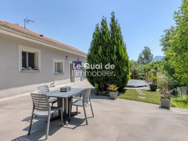 Maison de 5 pièces (163 m²) en vente à MOIRANS
