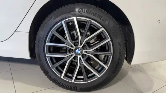 Bmw Serie 2 active tourer 218i 136 ch dkg7 — photo 11