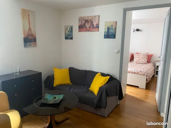 Appartement Meublé 2 Pièces - Location Longue Durée