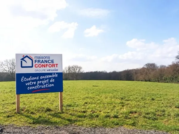 Terrain 650 m²