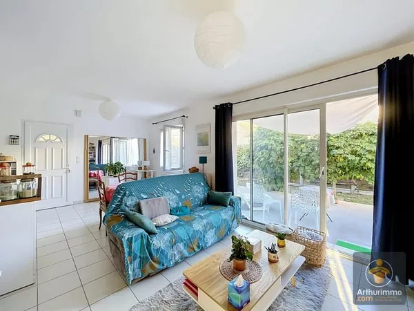 Maison - 4 pièces - 77 m²