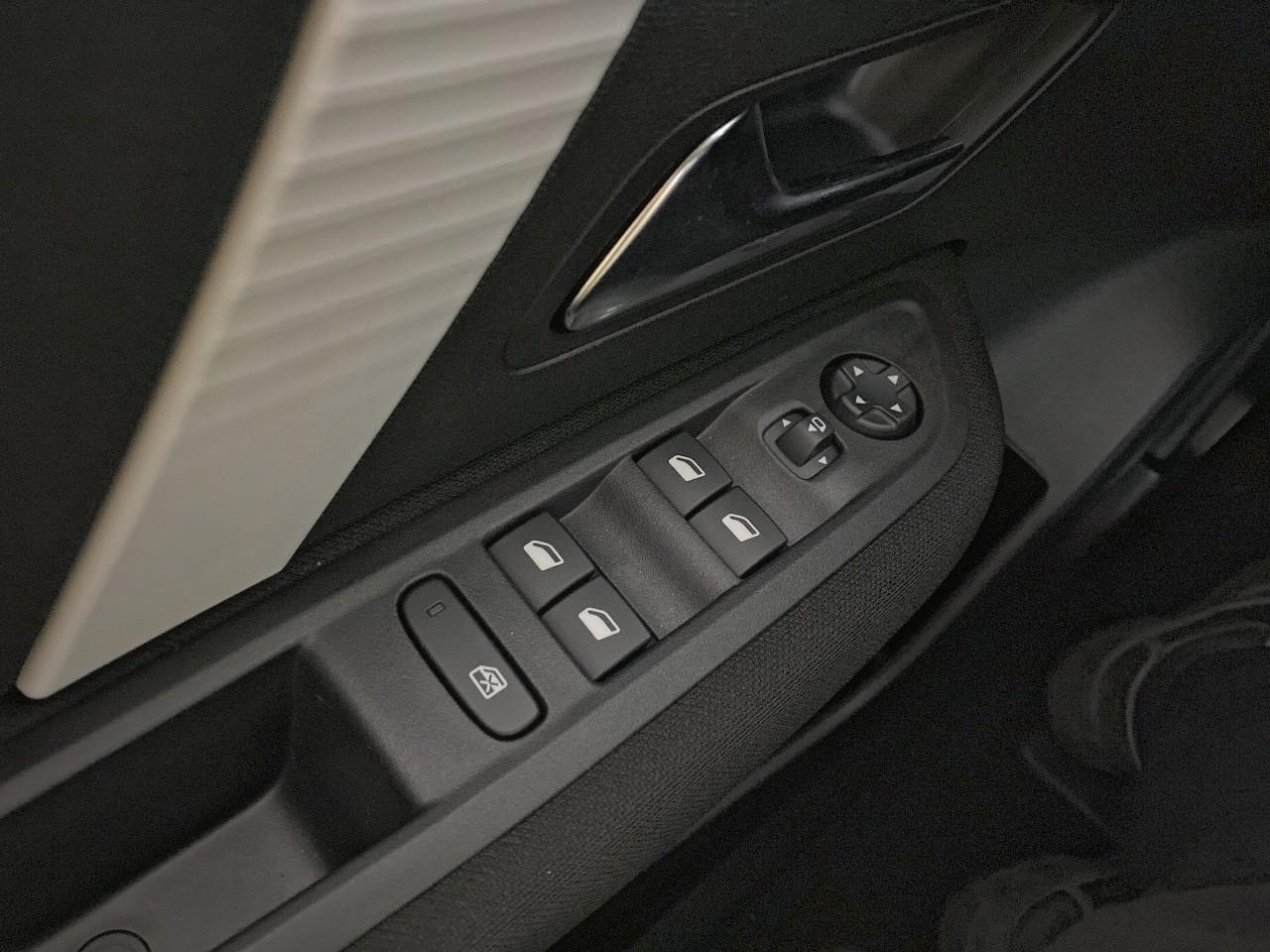 Citroën C4 hybride 145 ch e-dcs6 business — photo 20