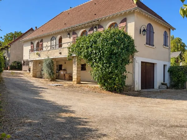 Maison 3 pièces 84 m²