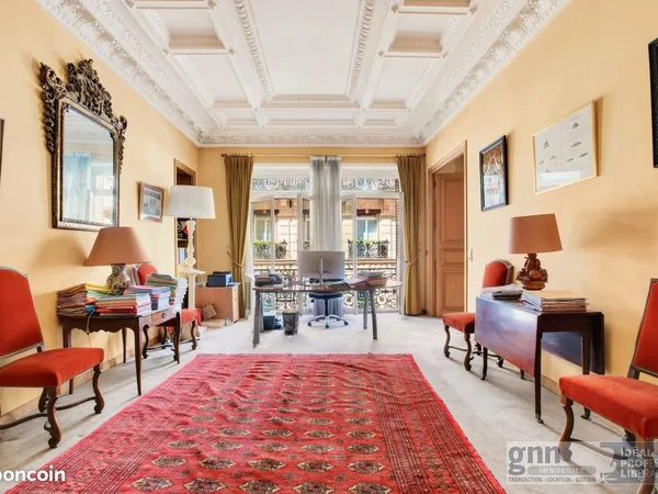 Appartement 4 pièces 148 m²