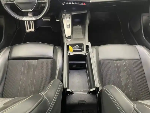 Peugeot 308 phev 225 e-eat8 — photo 69