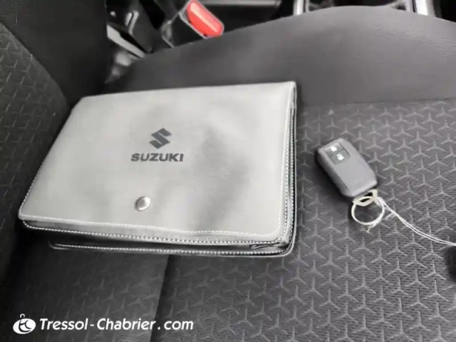 Suzuki Swift 1.2 dualjet hybrid pack — photo 16
