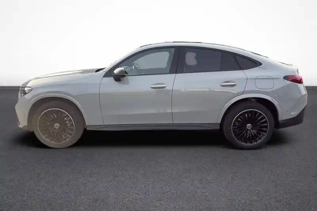 Mercedes Glc coupe 300 e hybrid eq 9g-tronic 4matic — photo 40