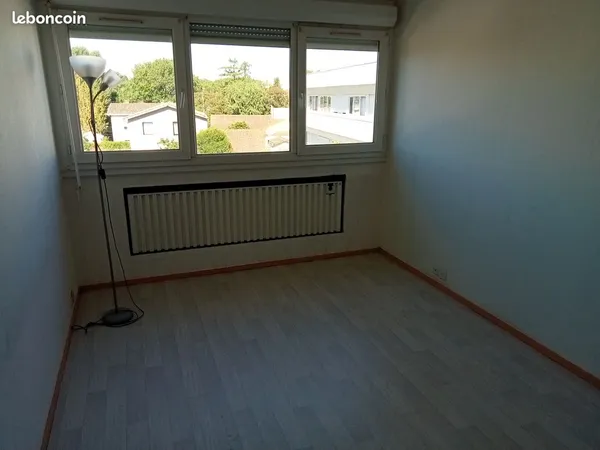Studio 1 pièce 18 m²