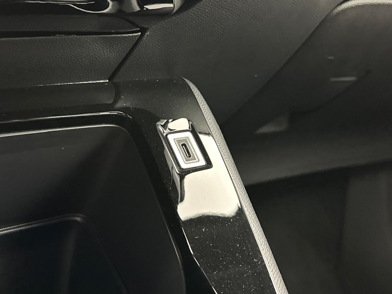 Peugeot 2008 100 s&s bvm6 style — photo 27