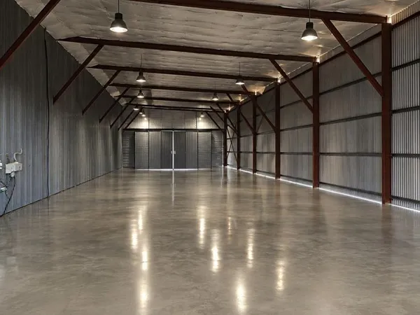 Local industriel 396 m²
