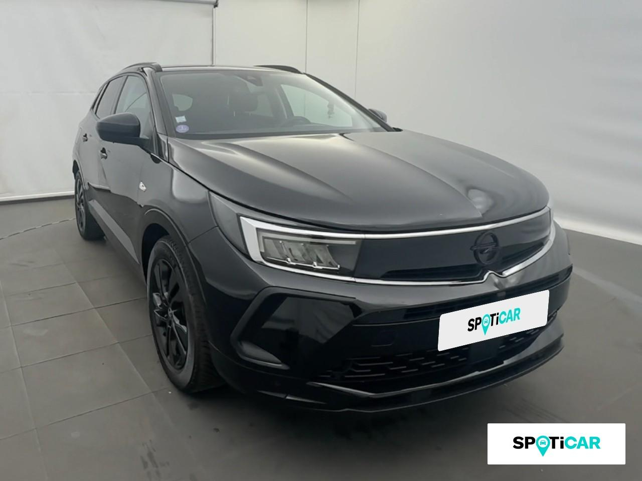Opel Grandland 1.2 turbo 130ch gs line — photo 3