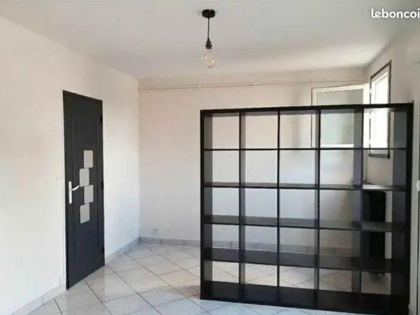 Studio disponible