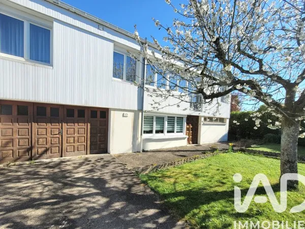 Maison 8 pièces 140 m²