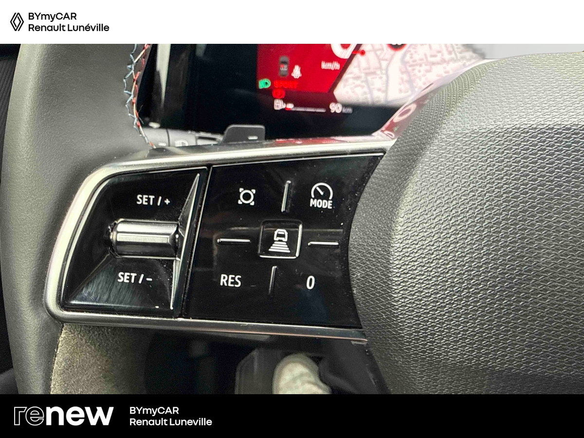 Renault Austral full hybrid E-Tech 200 ch — photo 22