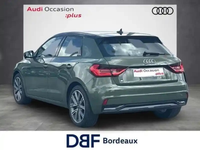 Audi A1 25 tfsi 95 ch s tronic 7 design — photo 3