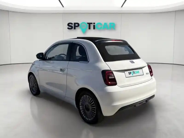 Fiat 500 c e 118ch my23 — photo 3