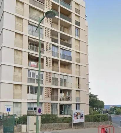 Stationnement Location Manosque 42€