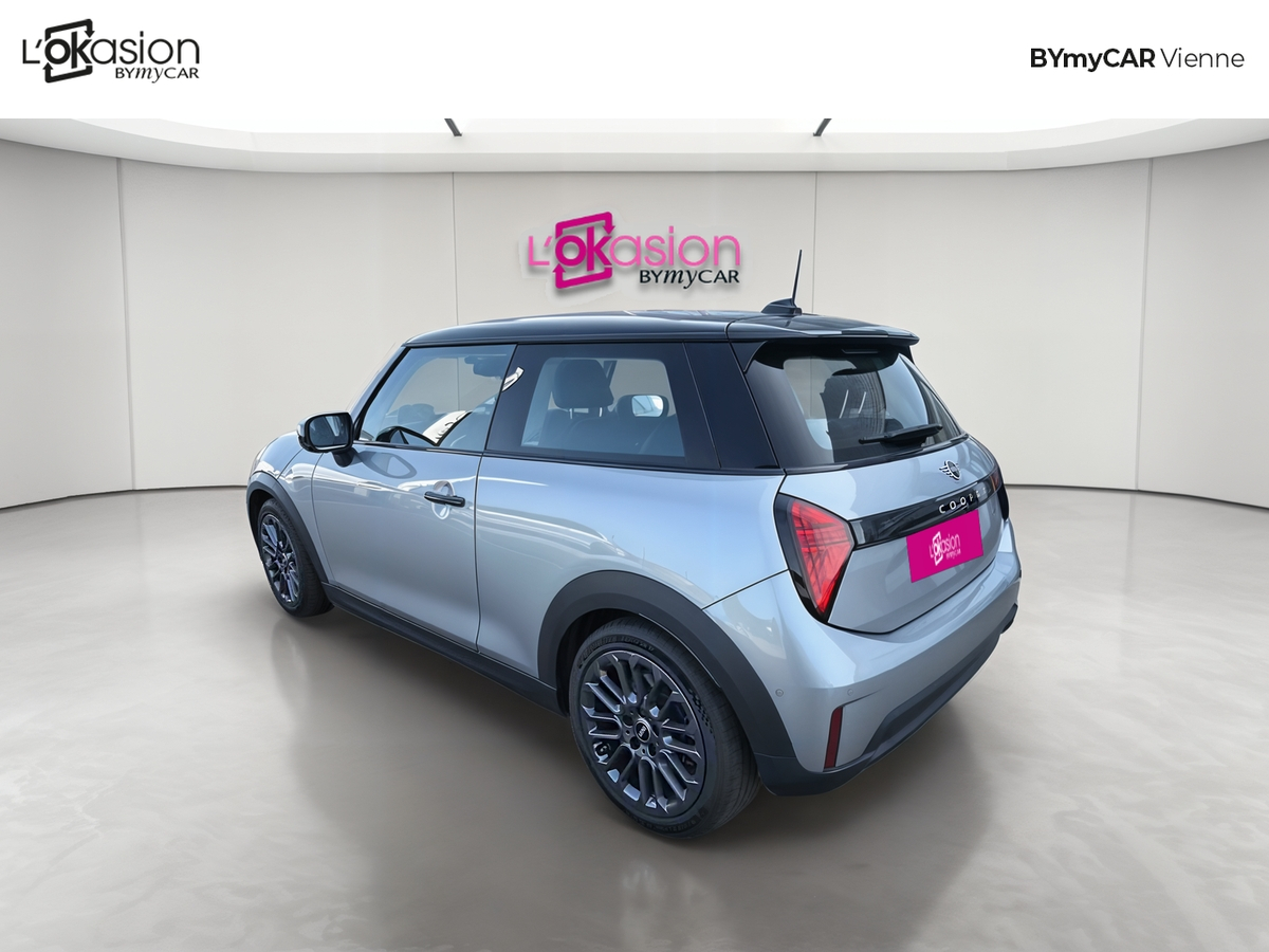 Mini Cooper 156 ch DKG7 C — photo 3