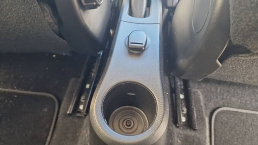 Renault Twingo 0.9 TCe 95 - Intens – 2019 – 51201 km – Essence – Boîte Manuelle — photo 6