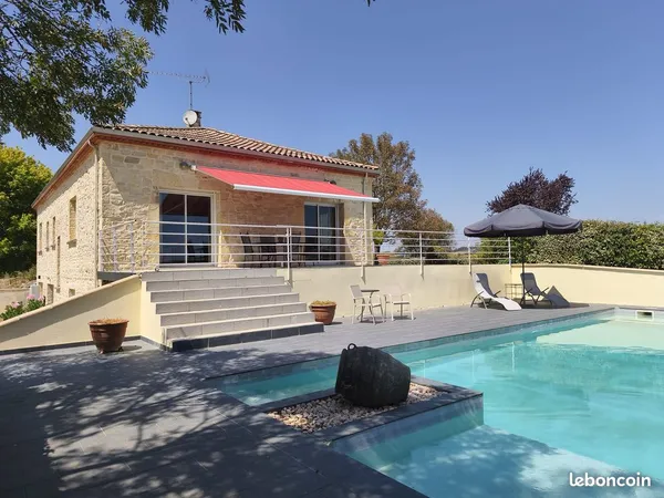 Magnifique villa avec piscine et belles vues