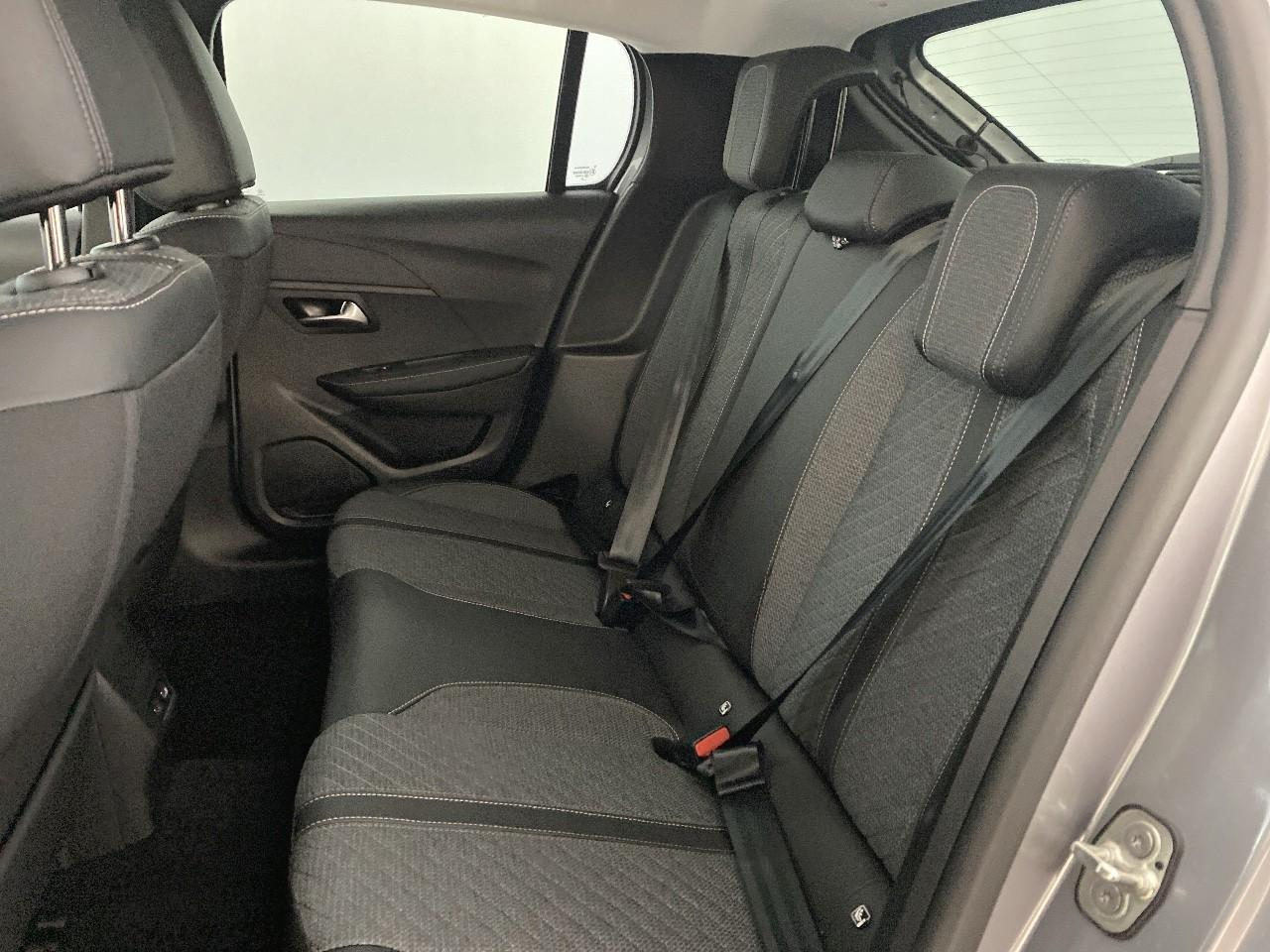 Peugeot 208 1.2 hybrid 100ch allure e-dcs6 — photo 10