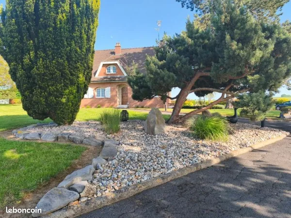 Pavillon 9 pièces 160 m²