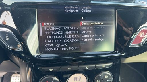 DS DS3 CABRIOLET THP 155 - Sport Chic – 2014 – 123785 km – Essence – Boîte Manuelle — photo 11