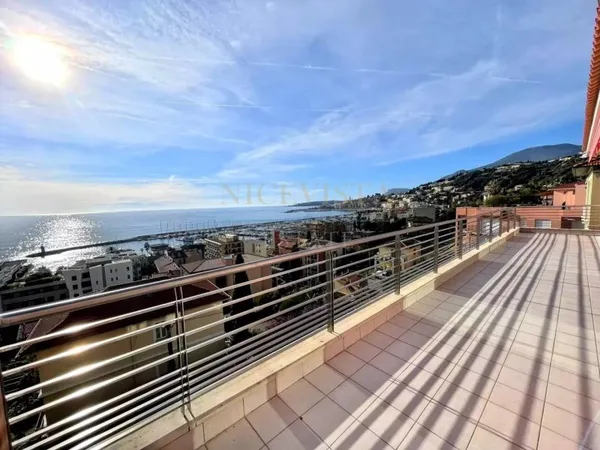 Appartement 5 pièces 143 m²