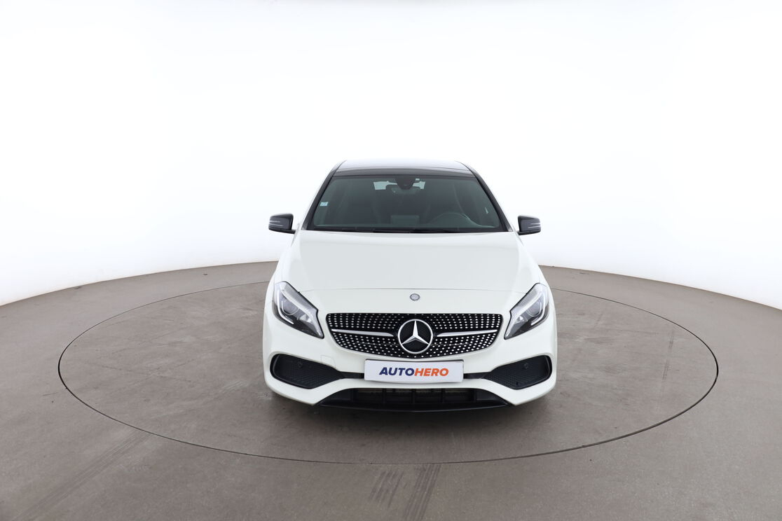 Mercedes-Benz Classe A 180 Fascination — photo 8