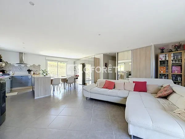 Maison 5 pièces 101 m²